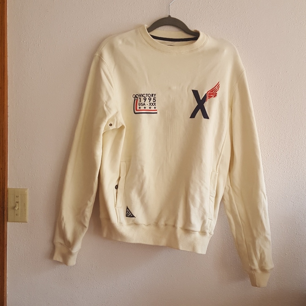 10 deep victory sweatshirt